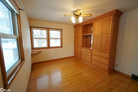 Tiny photo for 606 4th Avenue, Ackley, IA 50601 (MLS # 6334570)