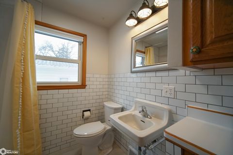 Tiny photo for 606 4th Avenue, Ackley, IA 50601 (MLS # 6334570)