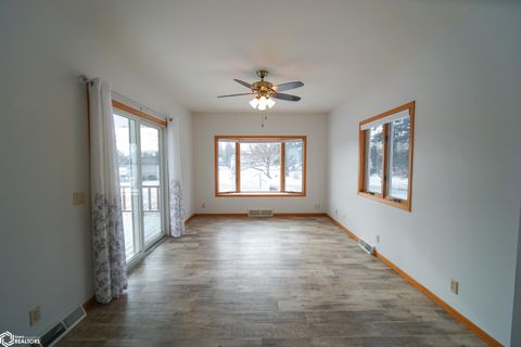 Tiny photo for 606 4th Avenue, Ackley, IA 50601 (MLS # 6334570)