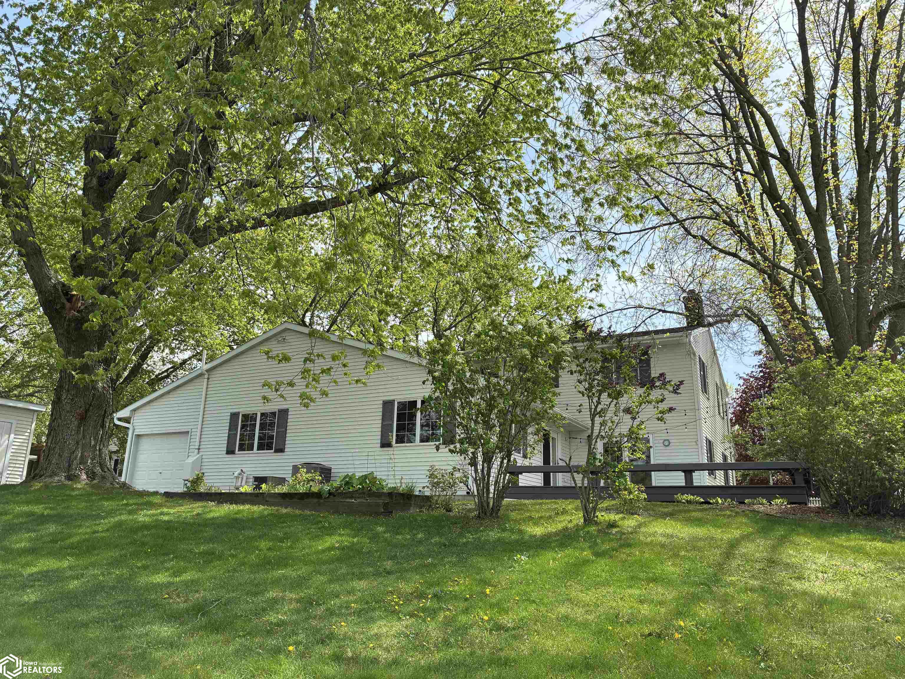 408 Orchard Lane