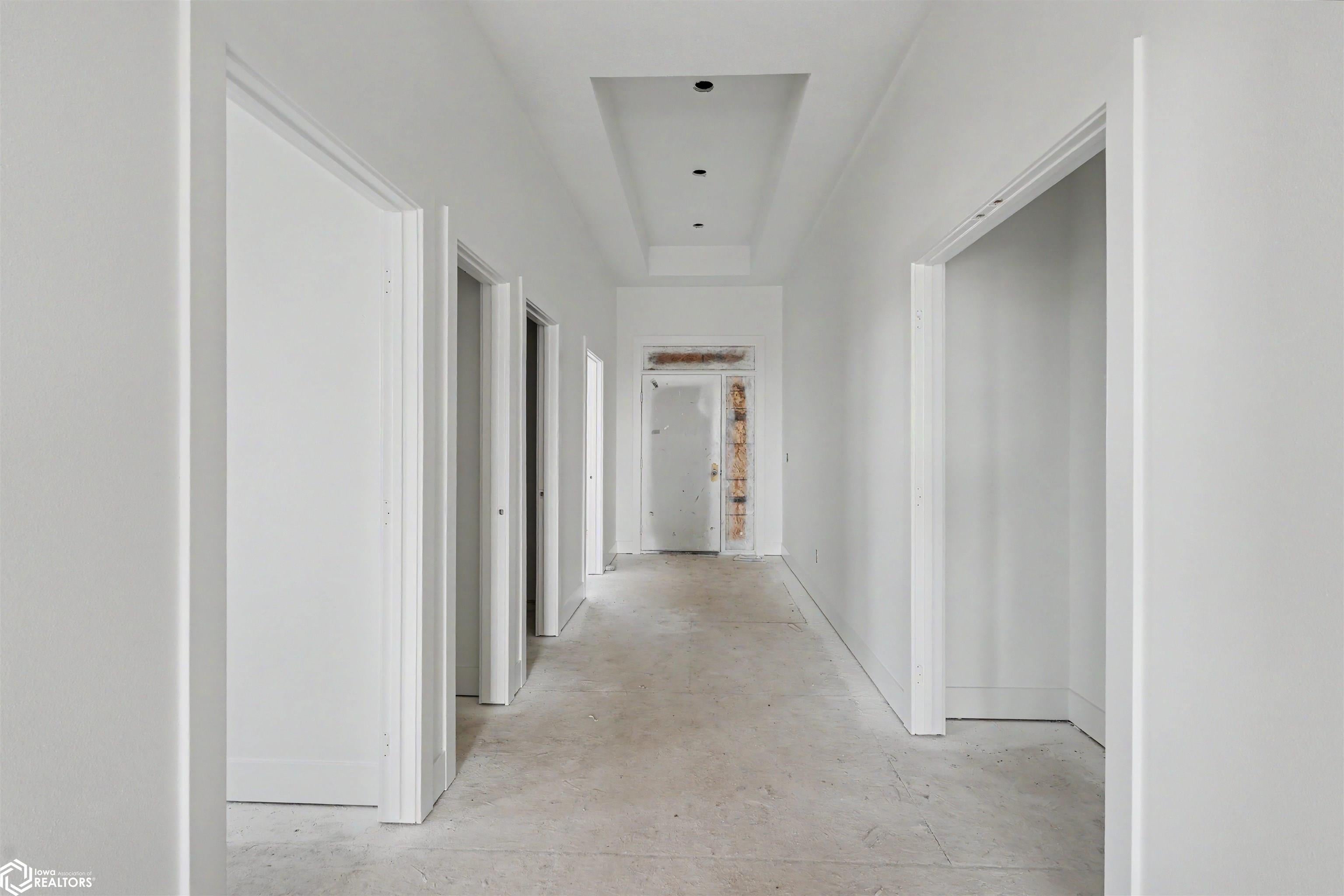 806 Woodside Drive