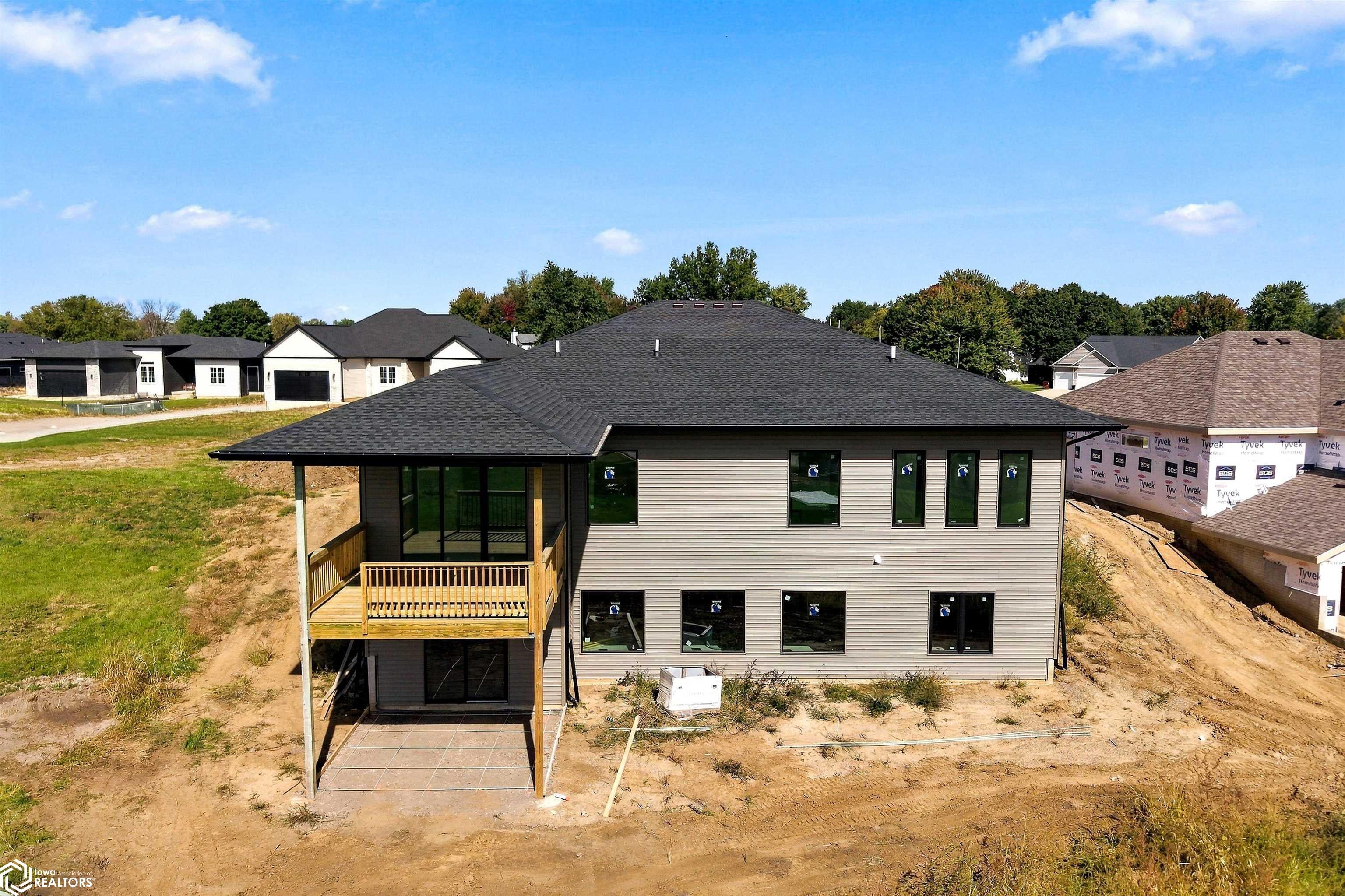 806 Woodside Drive
