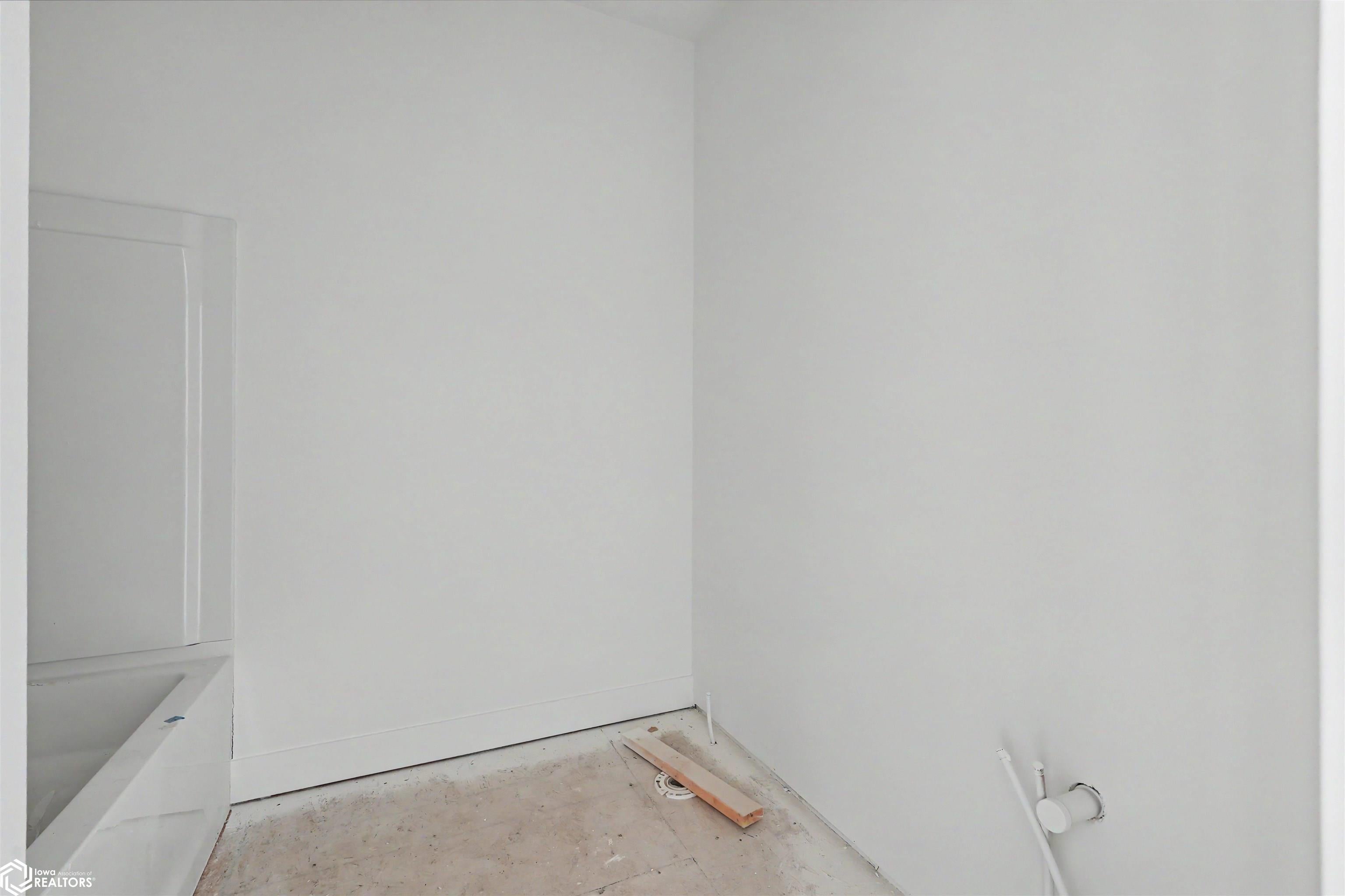 806 Woodside Drive
