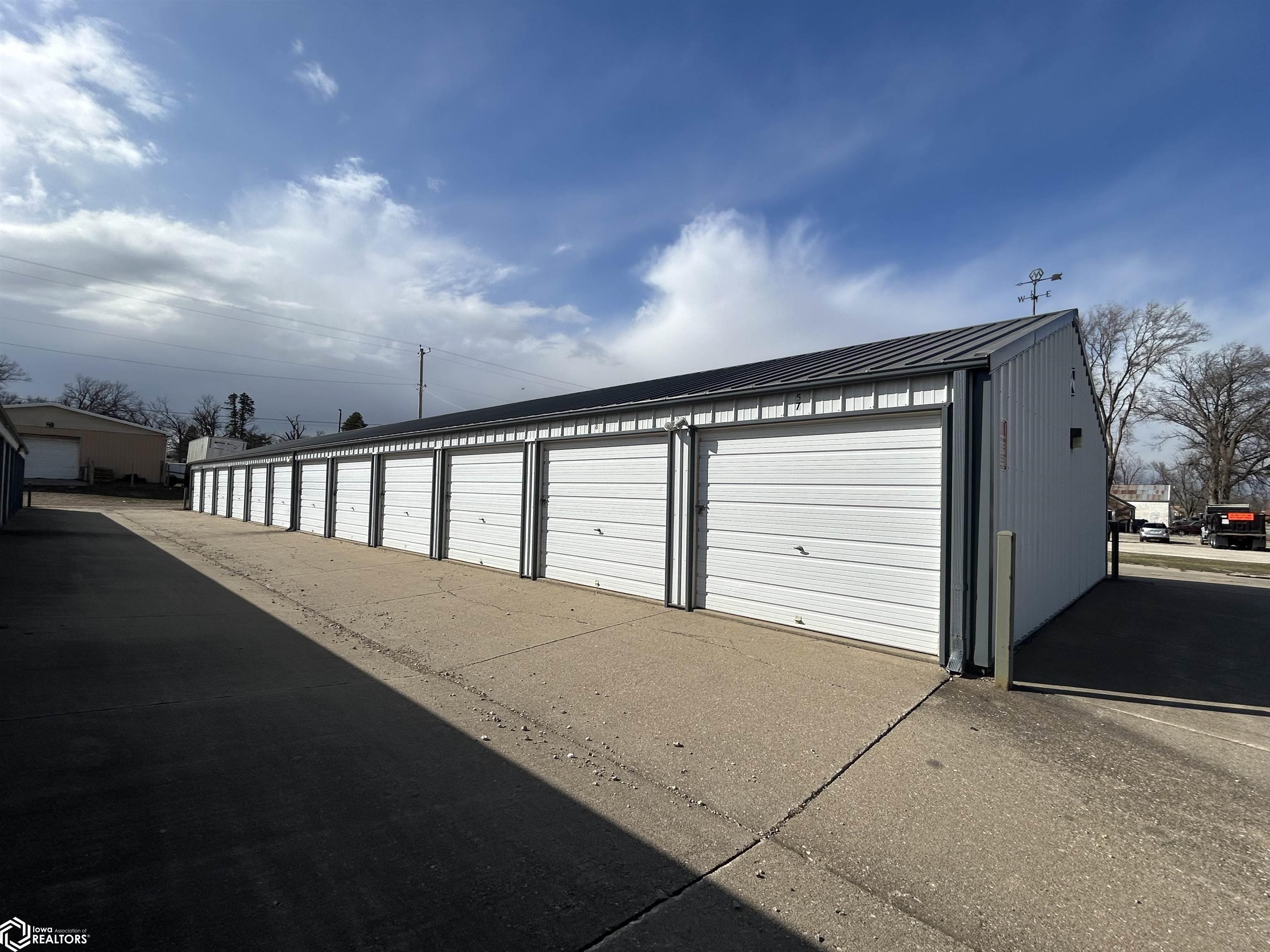 718 & 910 N 4th Avenue