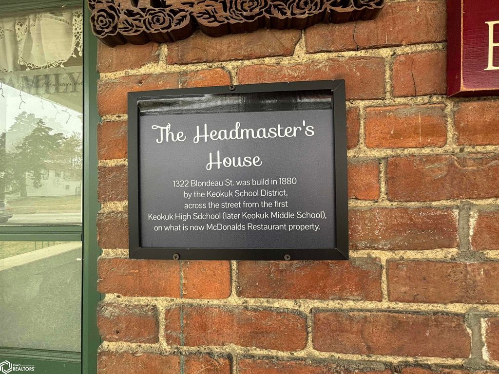 Photo of 1322 Blondeau Street, Keokuk, IA 52632 (MLS # 6335009)