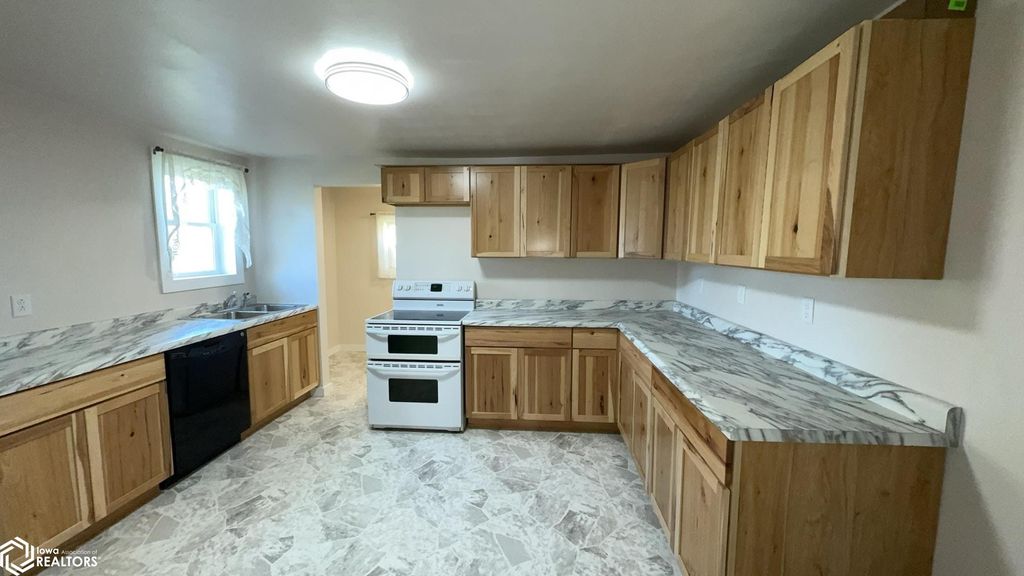 Photo of 106 E Church Street, Laurel, IA 50141 (MLS # 6333474)