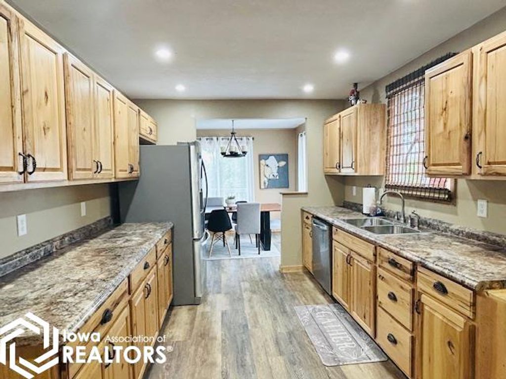 Photo of 110 Cottage Lane, Montezuma, IA 50171 (MLS # 6336260)