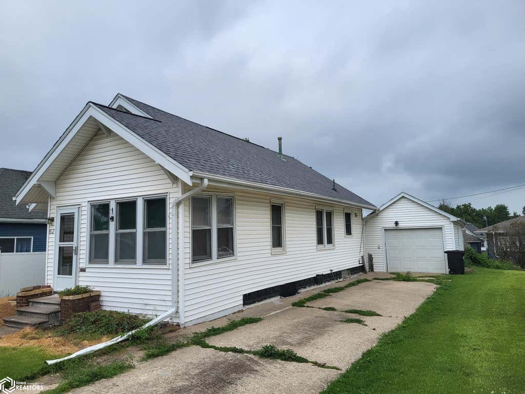 Photo of 812 May Street, Marshalltown, IA 50158 (MLS # 6341241)