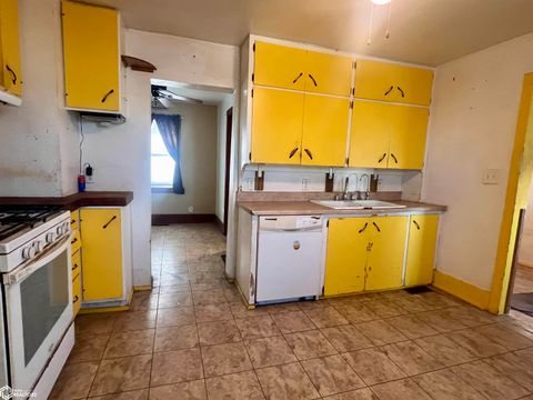 Tiny photo for 495 Wren Avenue, Ackley, IA 50601 (MLS # 6334618)