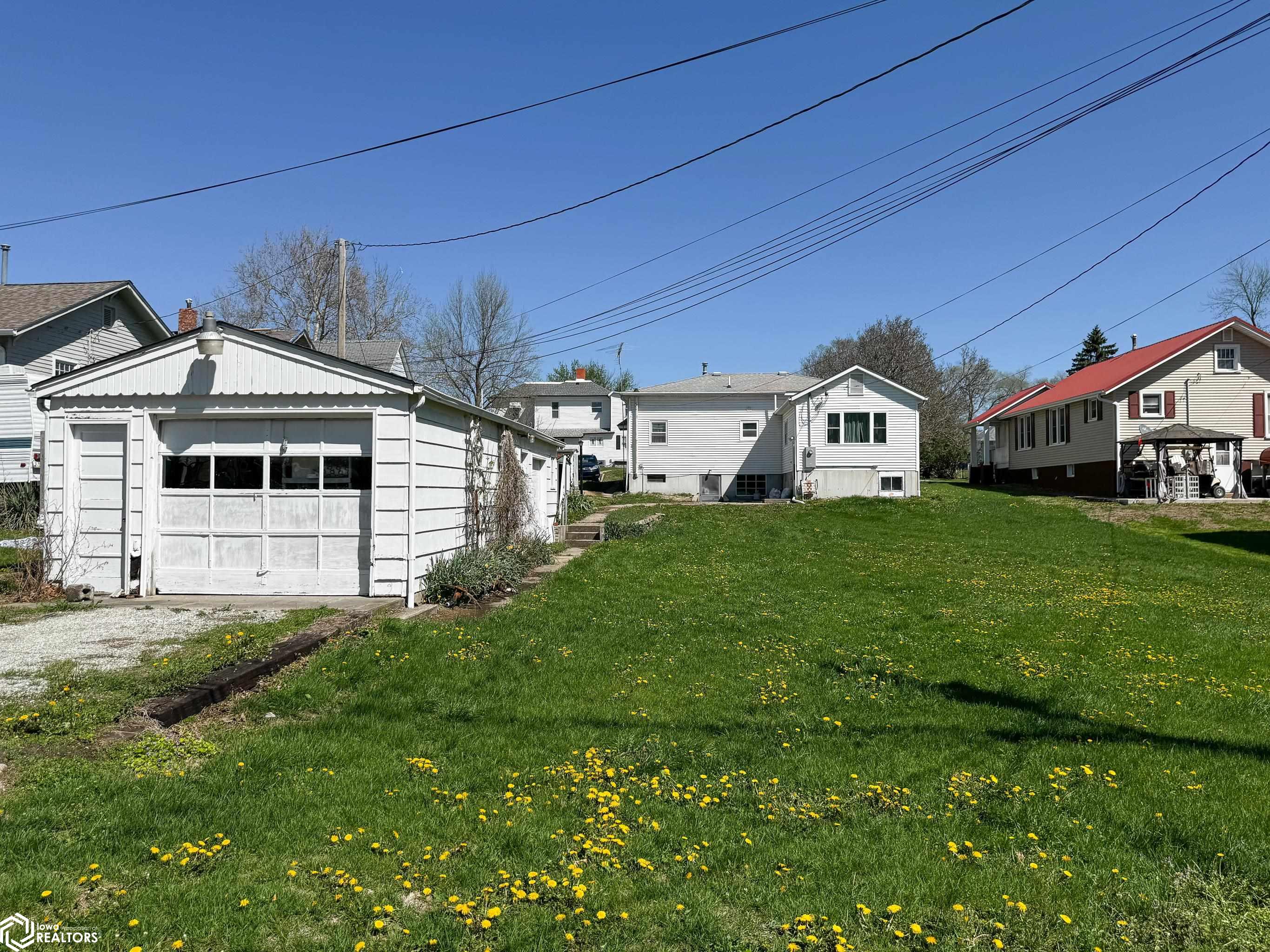 734 Linden Avenue