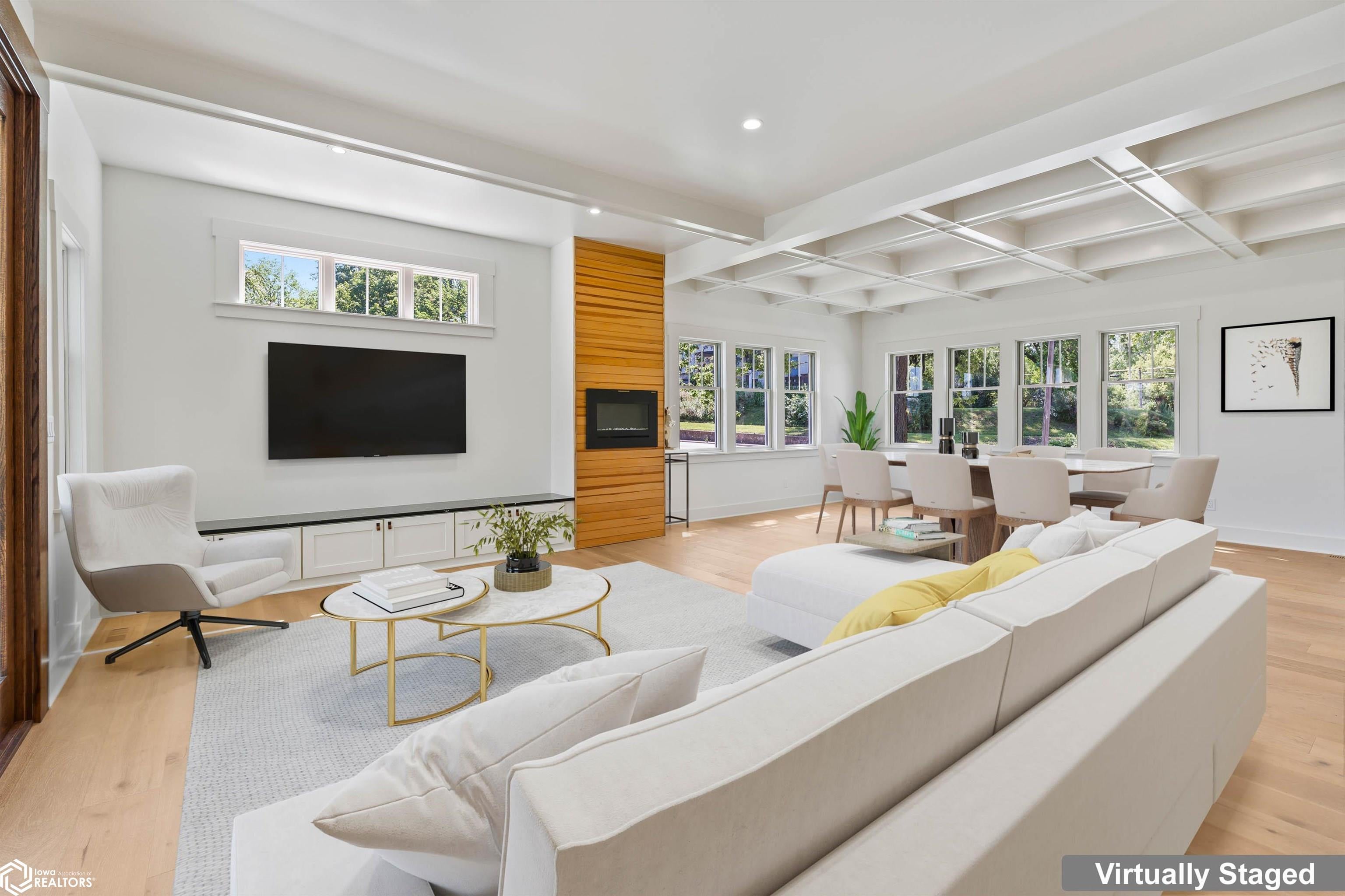 710 Park Avenue