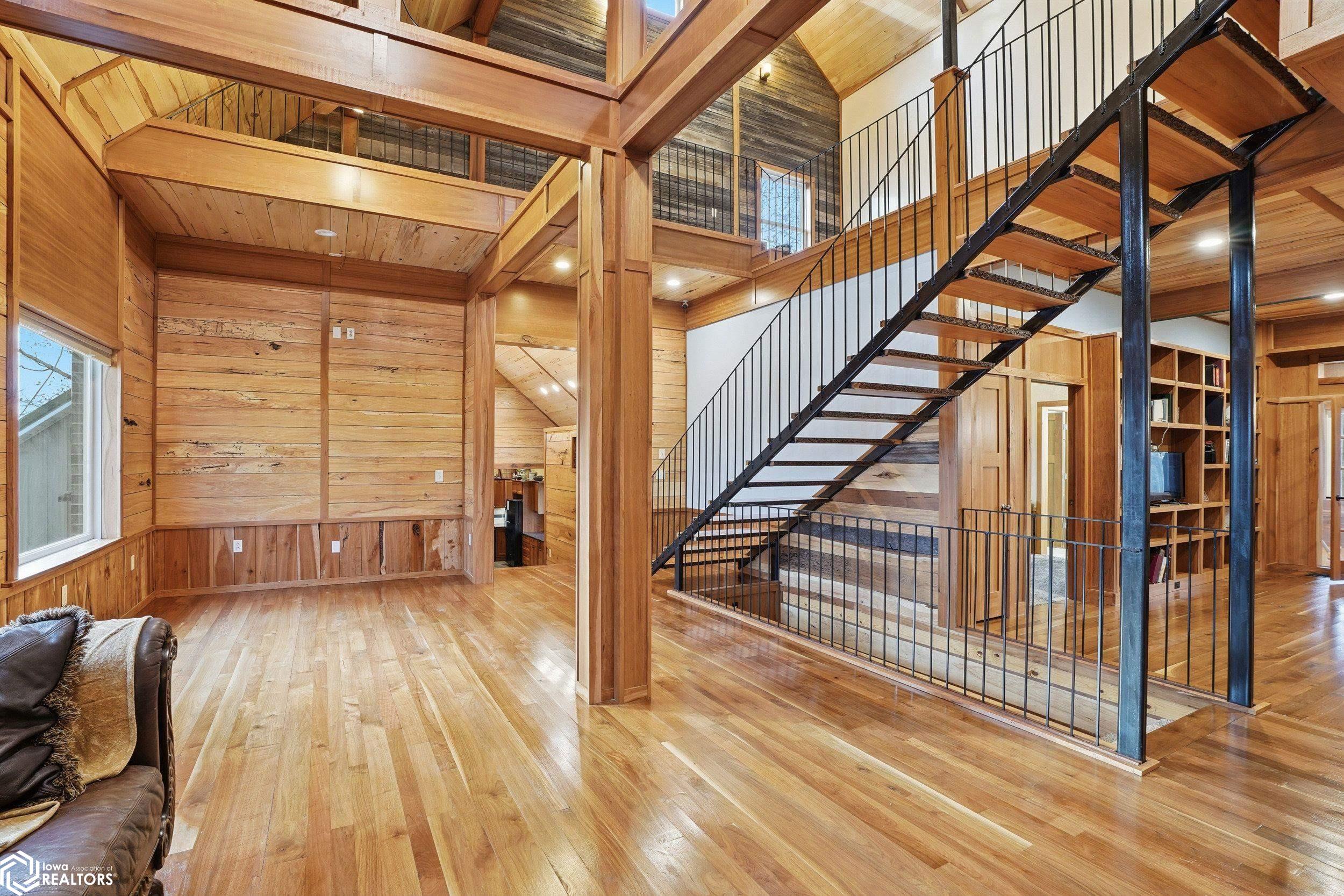 3300-1 Underwood Avenue