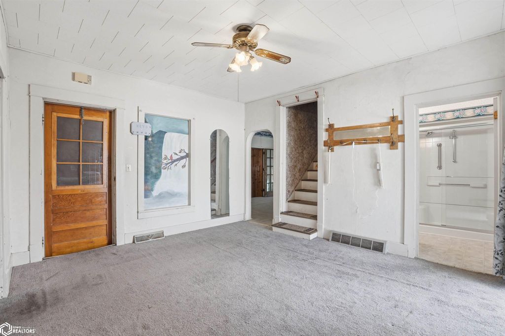 Photo of 100 N Main Street, Albion, IA 50005 (MLS # 6337699)