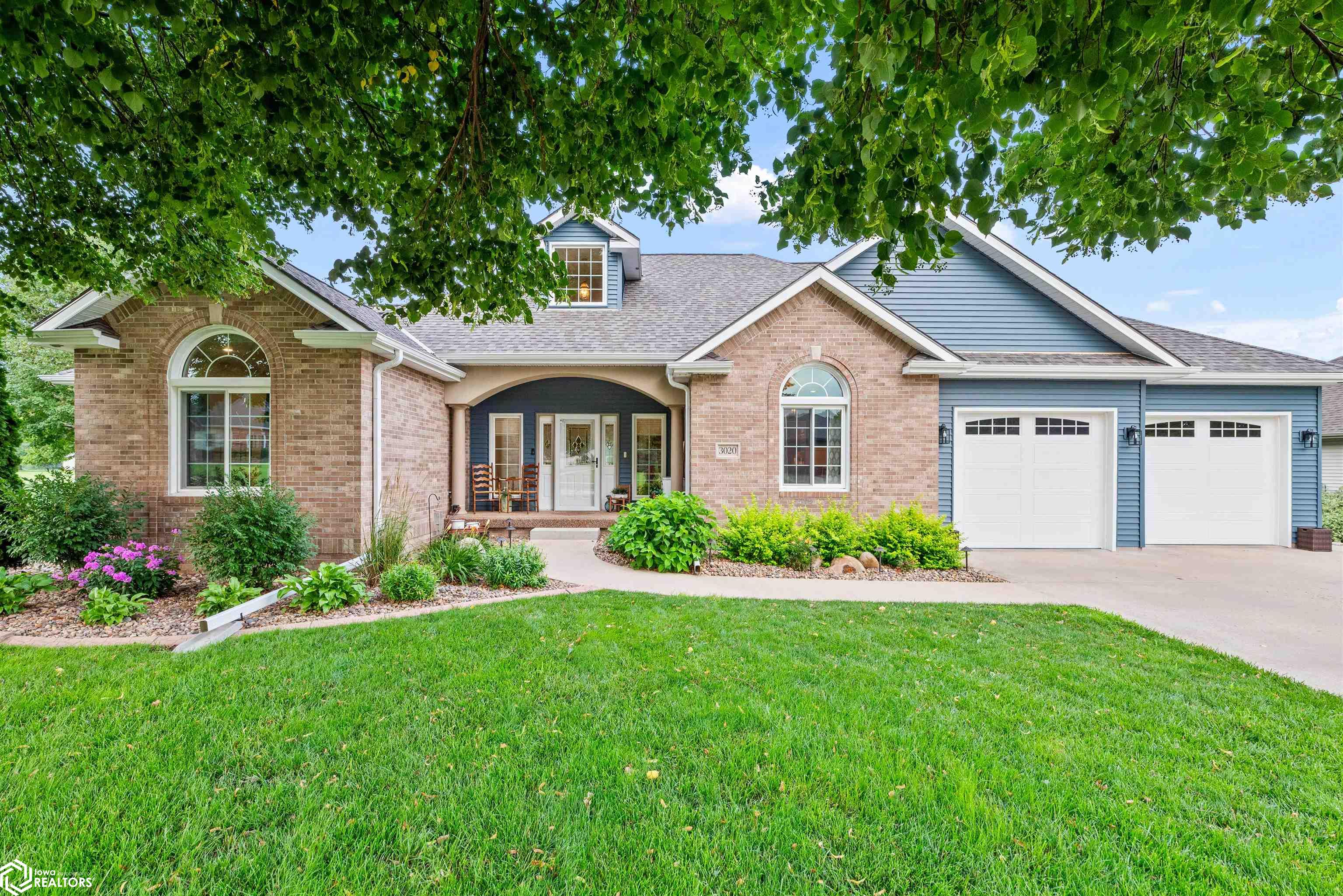 3020 Country Club Parkway