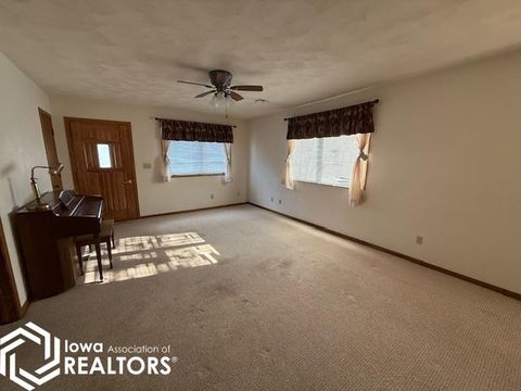 Tiny photo for 905 S Harrison Place, Mount Pleasant, IA 52641 (MLS # 6334406)