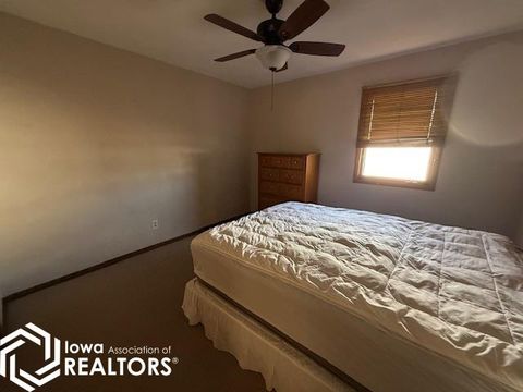 Tiny photo for 905 S Harrison Place, Mount Pleasant, IA 52641 (MLS # 6334406)