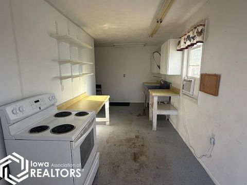 Tiny photo for 905 S Harrison Place, Mount Pleasant, IA 52641 (MLS # 6334406)