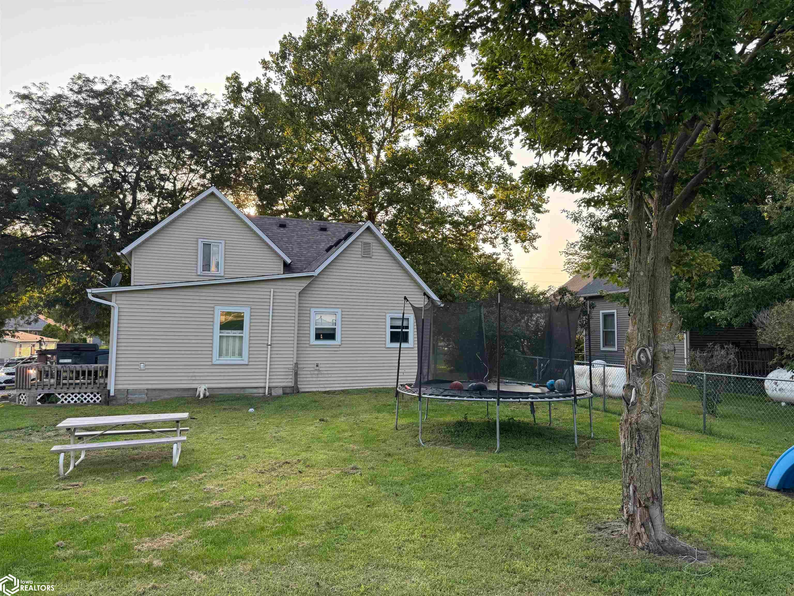 413 McClellan Street