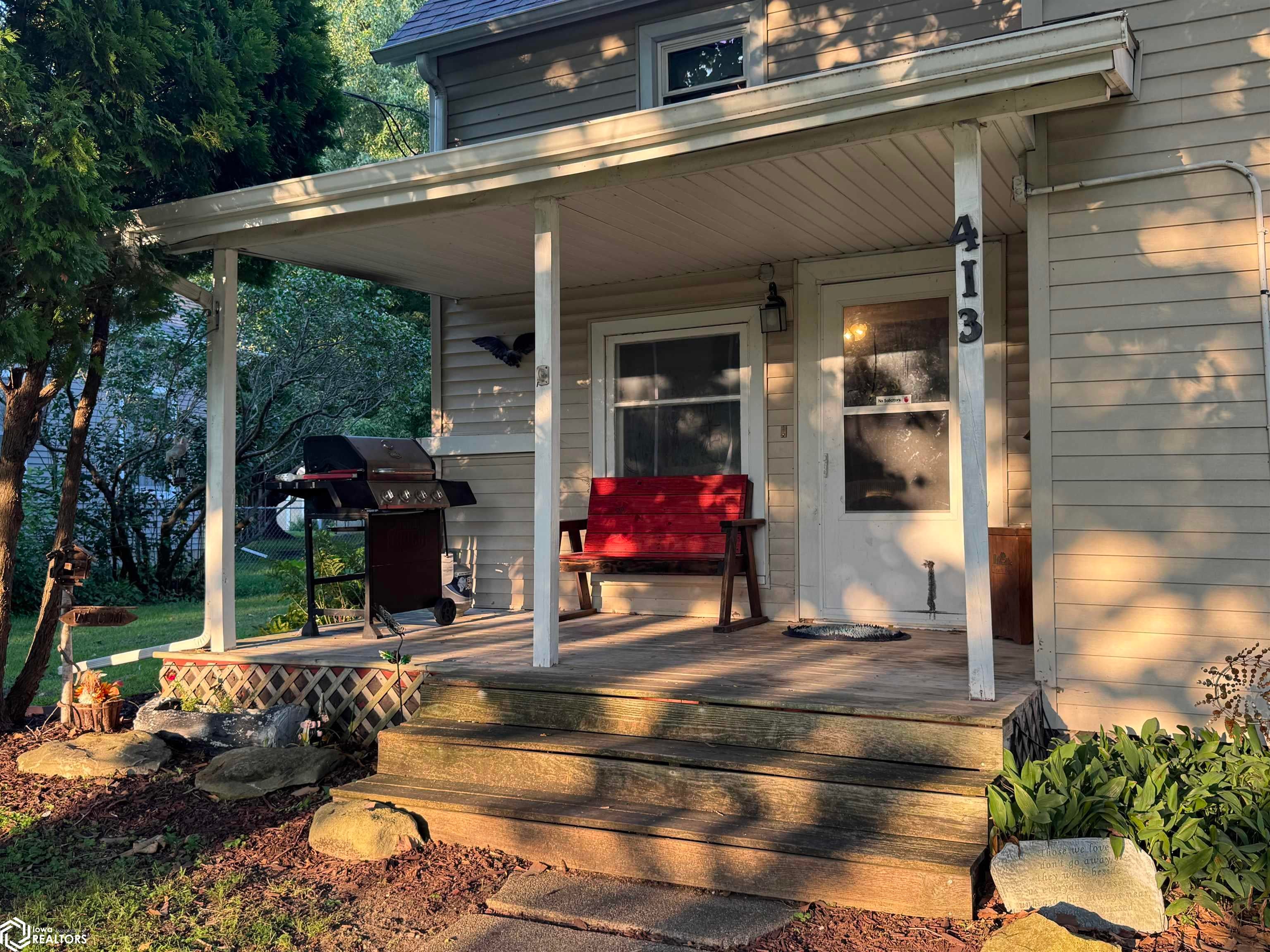 413 McClellan Street