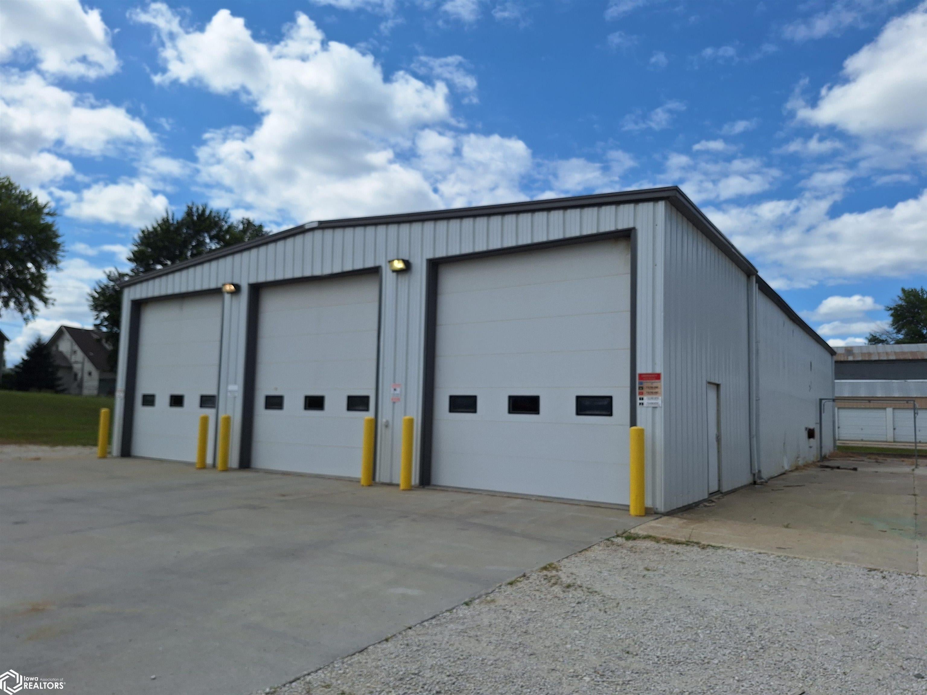 620 W 3Rd Street