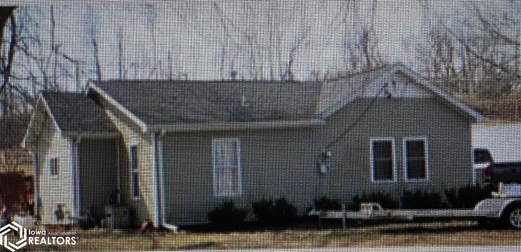 Photo of 402 W Broad Street, Montour, IA 50173 (MLS # 6335551)