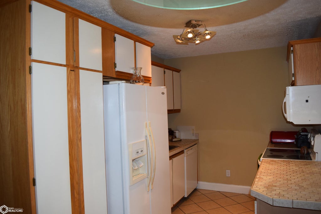 Photo of 1123 48Th Street #27, Fort Madison, IA 52627 (MLS # 6343433)