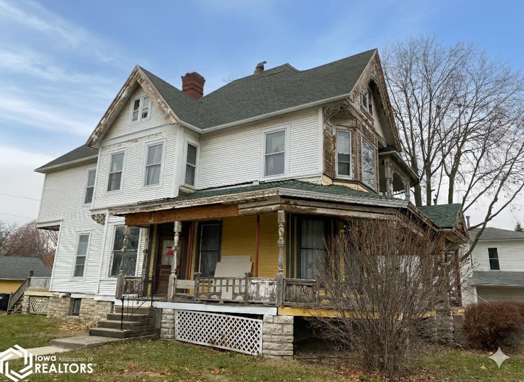 Photo of 301 N Jefferson St. St, Mount Pleasant, IA 52641 (MLS # 6333881)