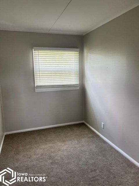 Tiny photo for 613 N Palm Avenue, Mount Pleasant, IA 52641 (MLS # 6334292)