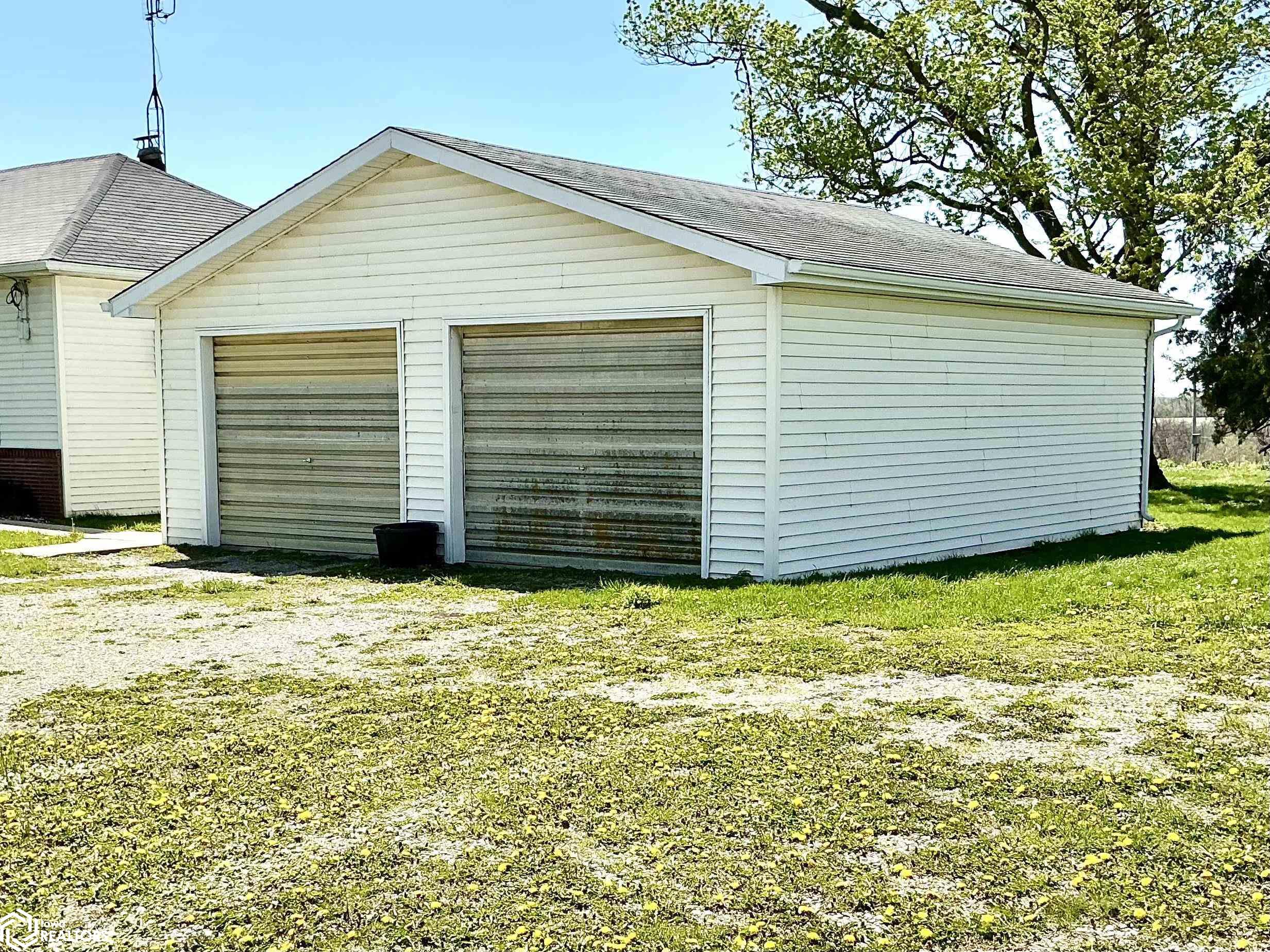 28916 HWY 2