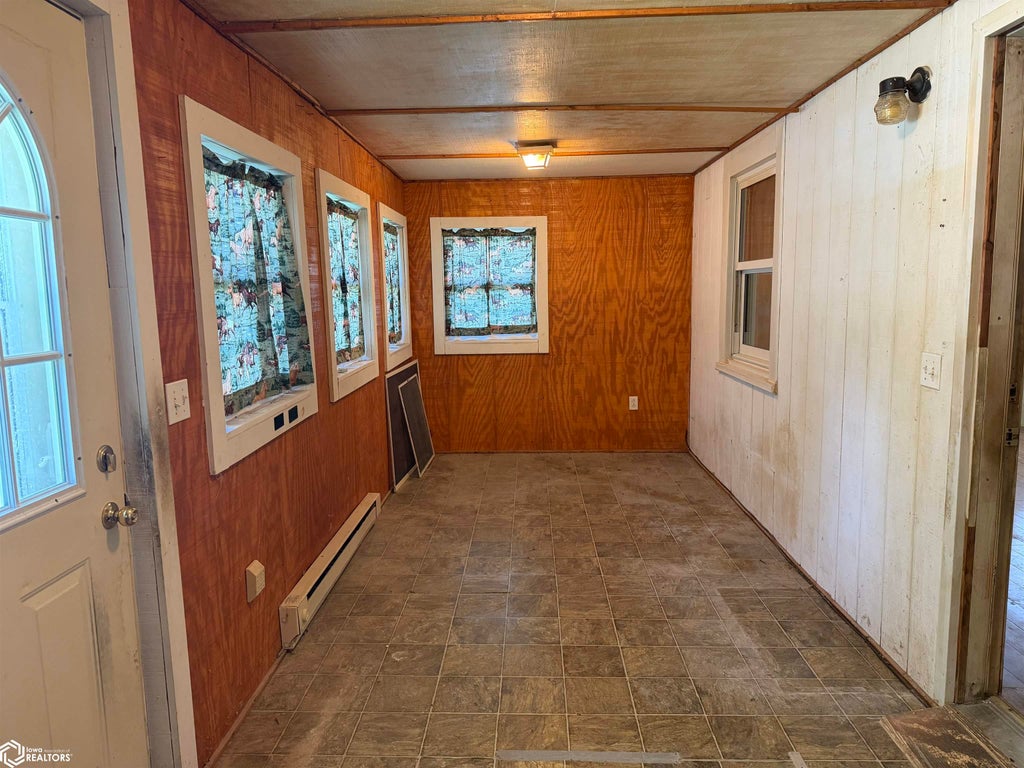 Photo of 307 E Main Street, Wayland, IA 52654 (MLS # 6338269)