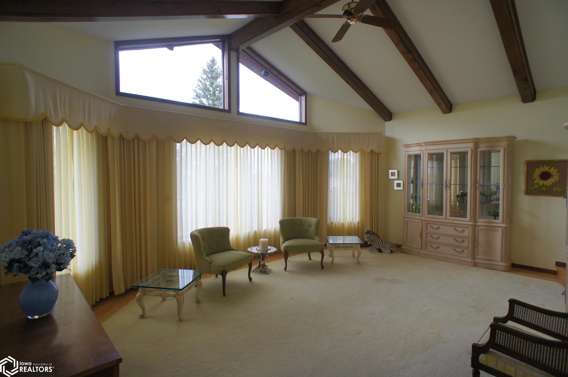2215 Fenton Avenue
