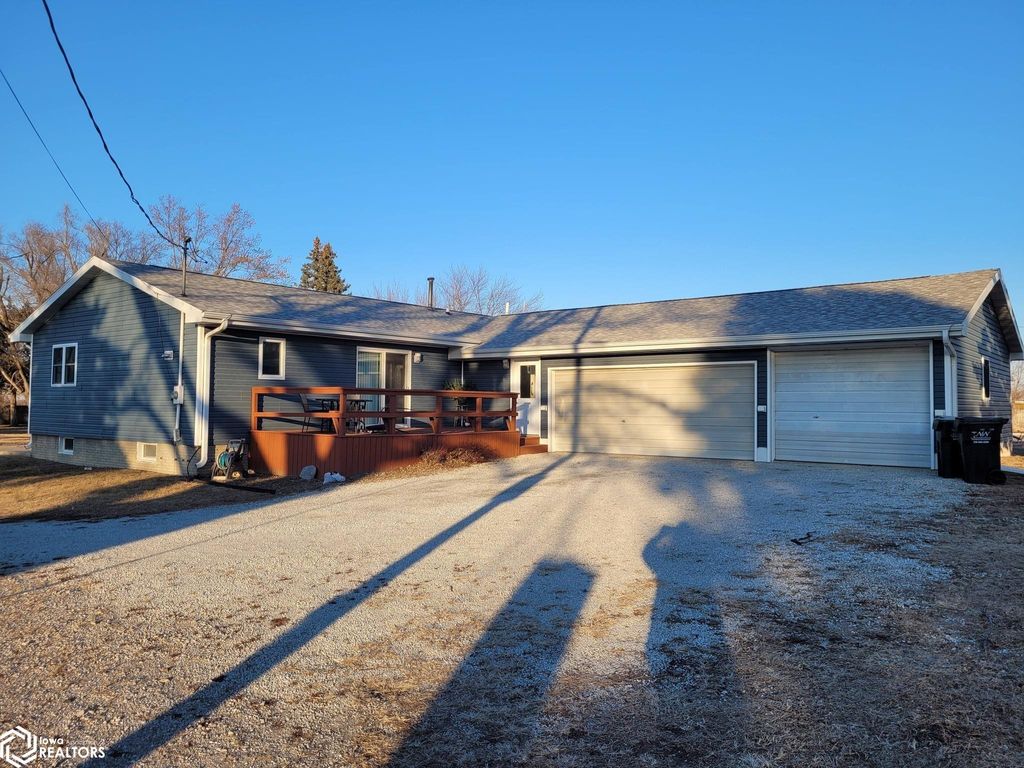 Photo of 105 E 6Th Street, Delta, IA 52550 (MLS # 6335561)