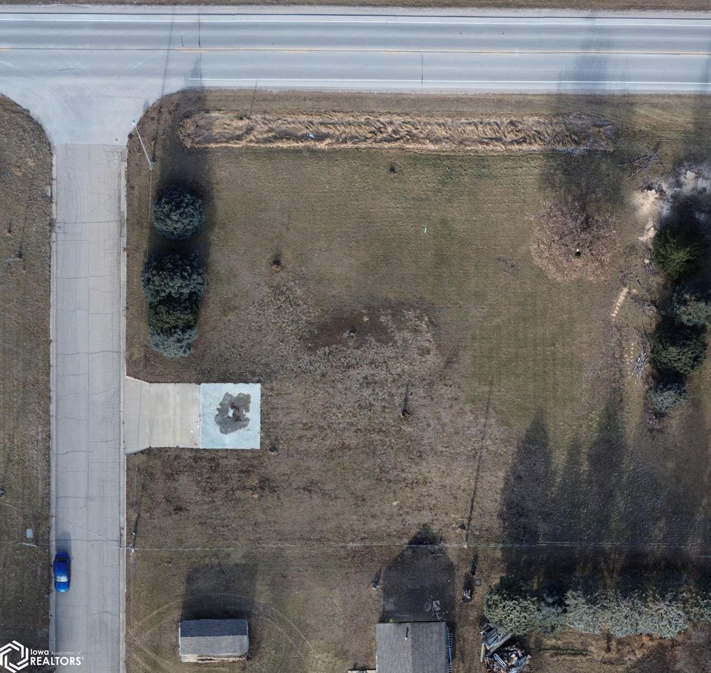 Photo of 100 Sherman, Ackley, IA 50601 (MLS # 6320353)