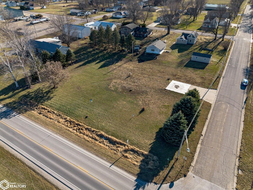 Photo of 100 Sherman, Ackley, IA 50601 (MLS # 6320353)
