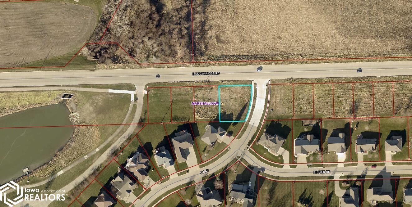 Photo 1 of 1 — 903 E Southridge Road, Marshalltown, IA 50158