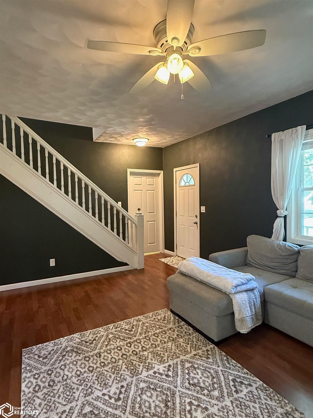 Photo of 608 E Monroe Street, Mount Pleasant, IA 52641 (MLS # 6331586)