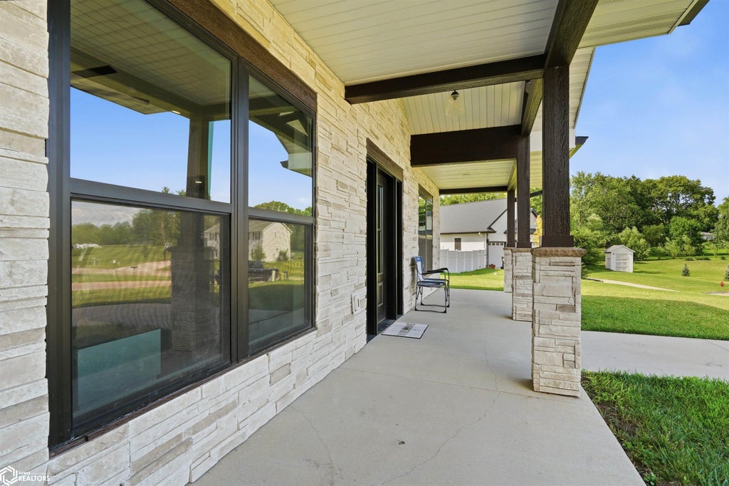 Photo of 809 S Smith St. ST, Mount Pleasant, IA 52641 (MLS # 6340800)