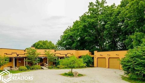 10361 155Th Street Burlington IA 52601