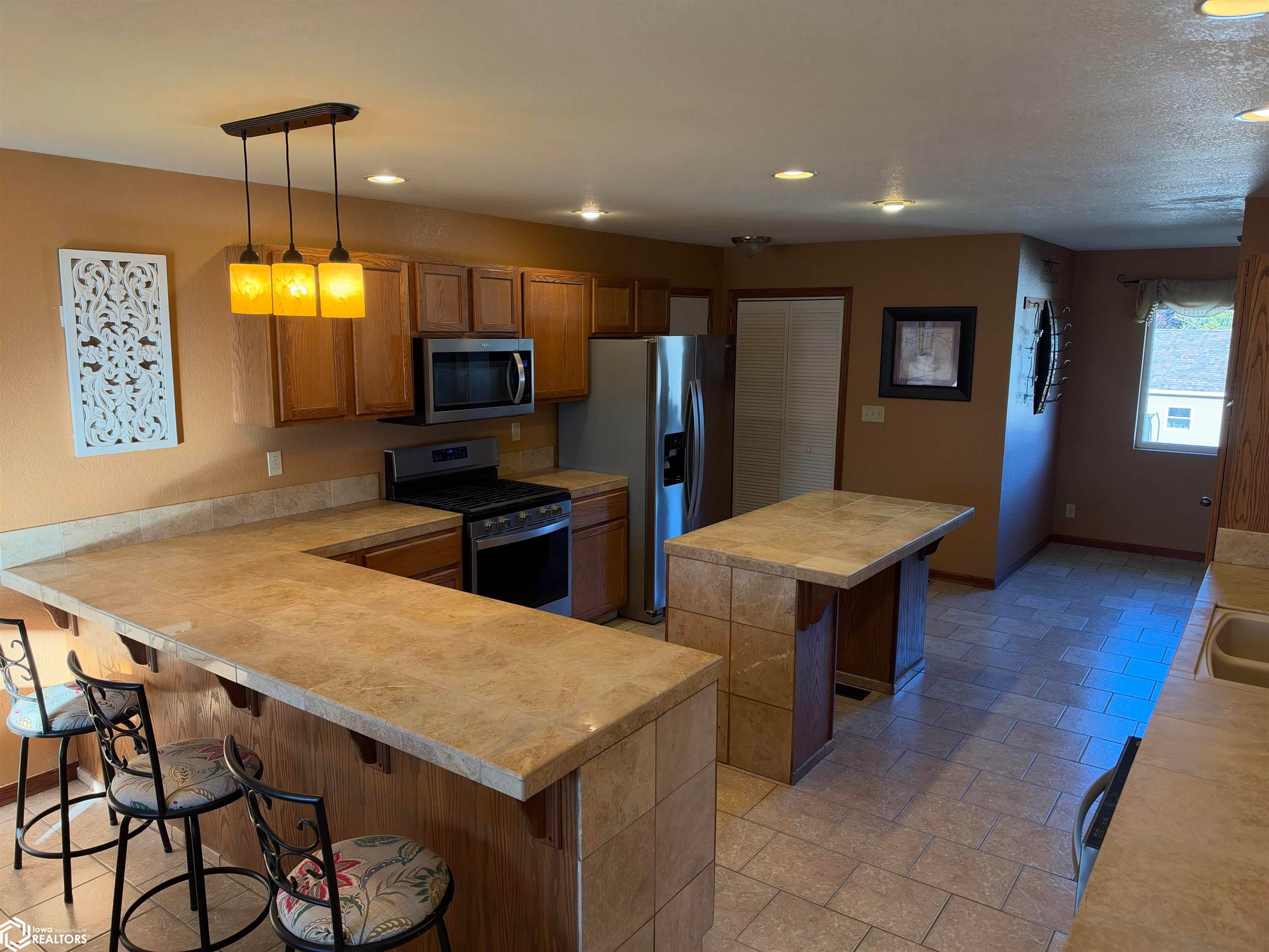 10 Hickory Circle