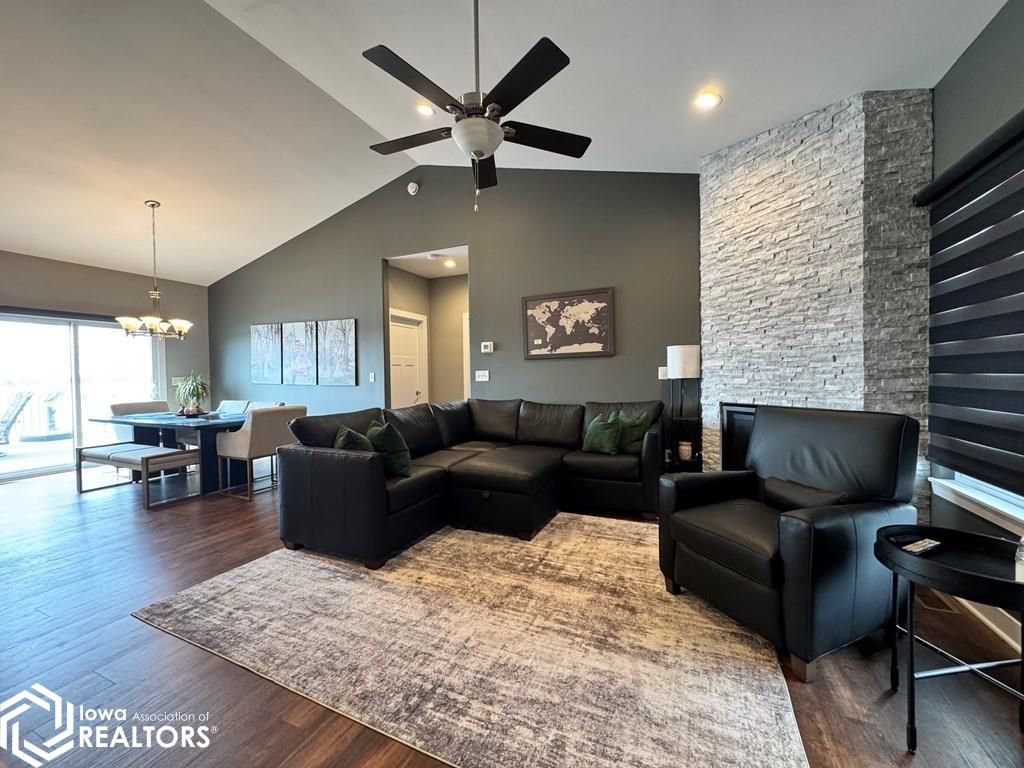 Photo of 700 Oakwood Drive, Webster City, IA 50595 (MLS # 6337525)