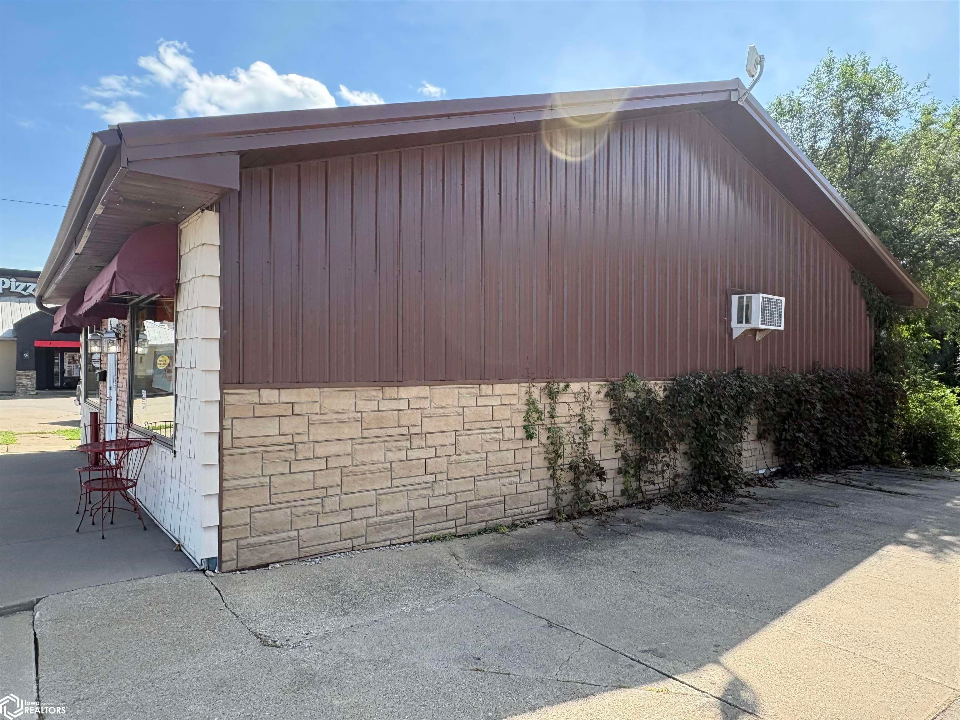 1014 N 18Th Street