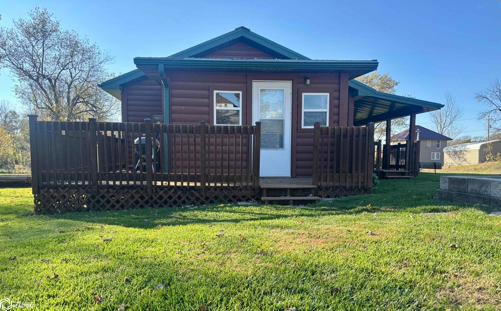 Photo of 104 2Nd Street, Mount Sterling, IA 52573 (MLS # 6333368)