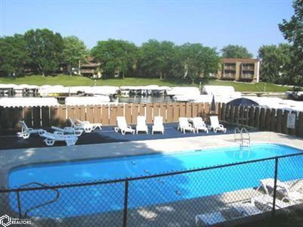 Photo of 2700 N Shore Drive #B14, Clear Lake, IA 50428 (MLS # 6341337)