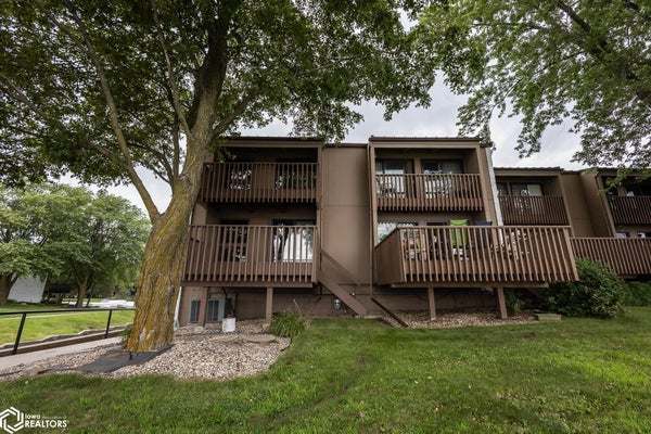 2700 N SHORE DR UNIT B14, CLEAR LAKE, IA 50428 - Image 2b80fbbcaa0cceccbac1a218be561459/12357070