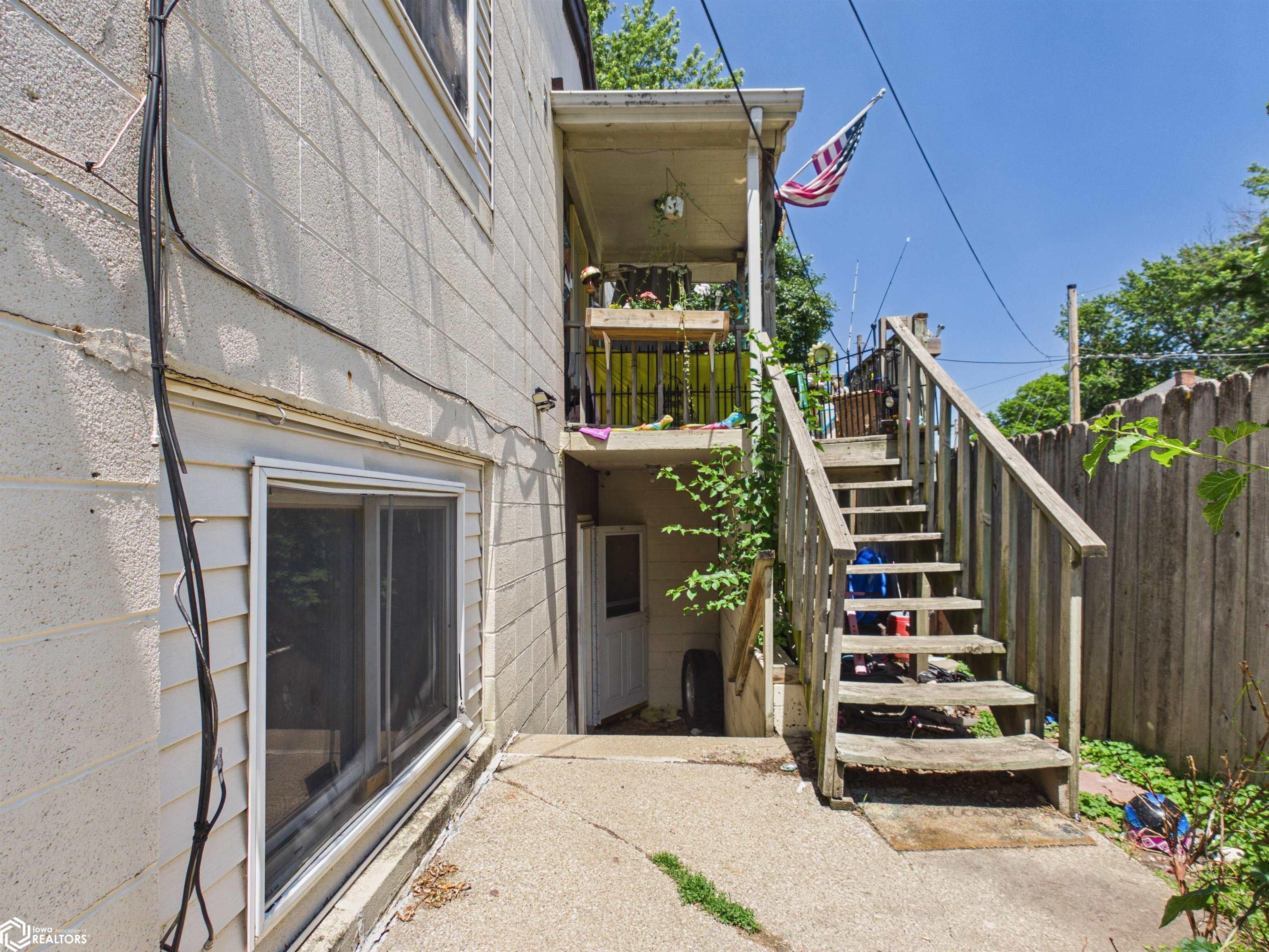 18 S 5Th Street