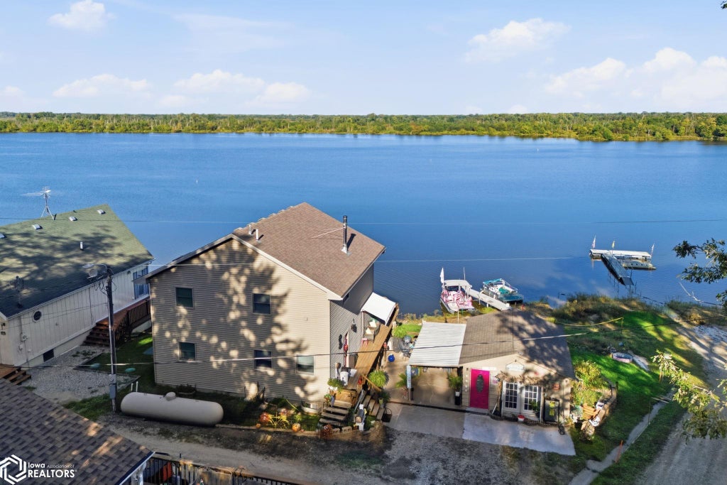 Photo of 9868 F Avenue, Wapello, IA 52653 (MLS # 6343536)