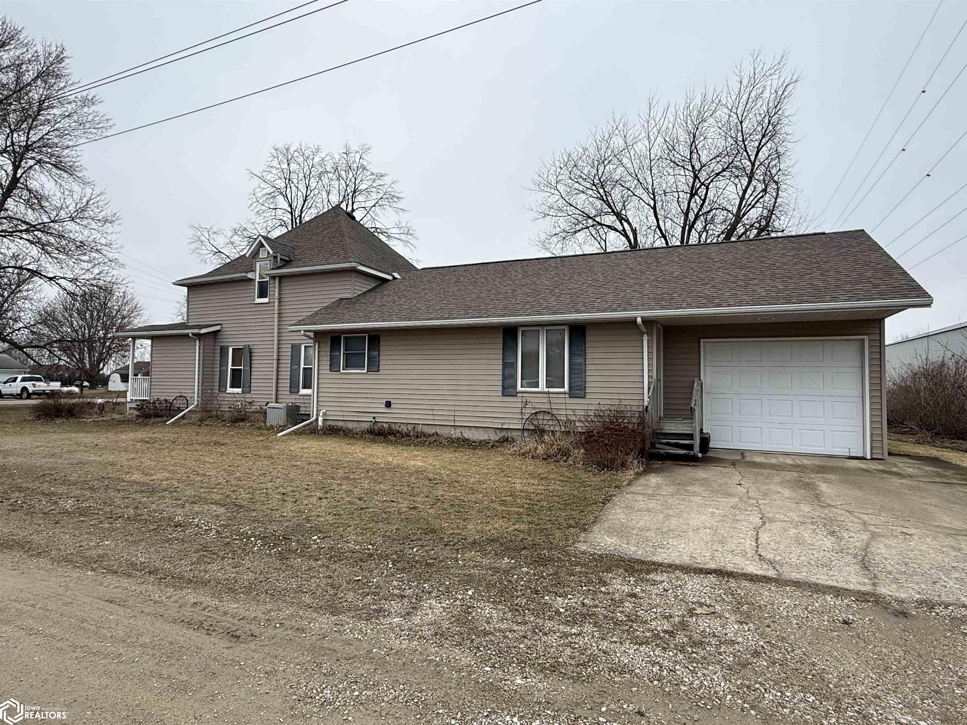 413 SW 2nd Ave - Photo 3