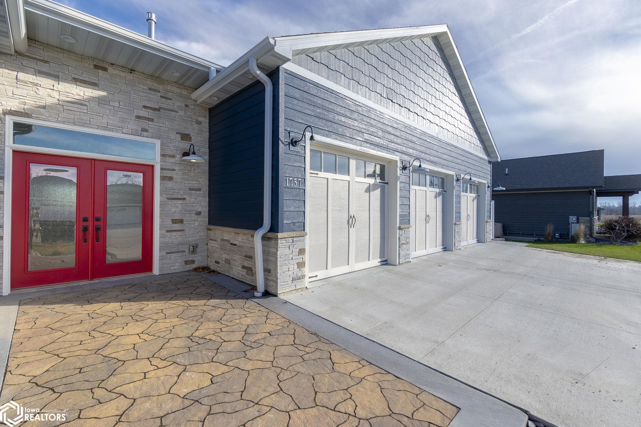 1757 S Illinois Avenue