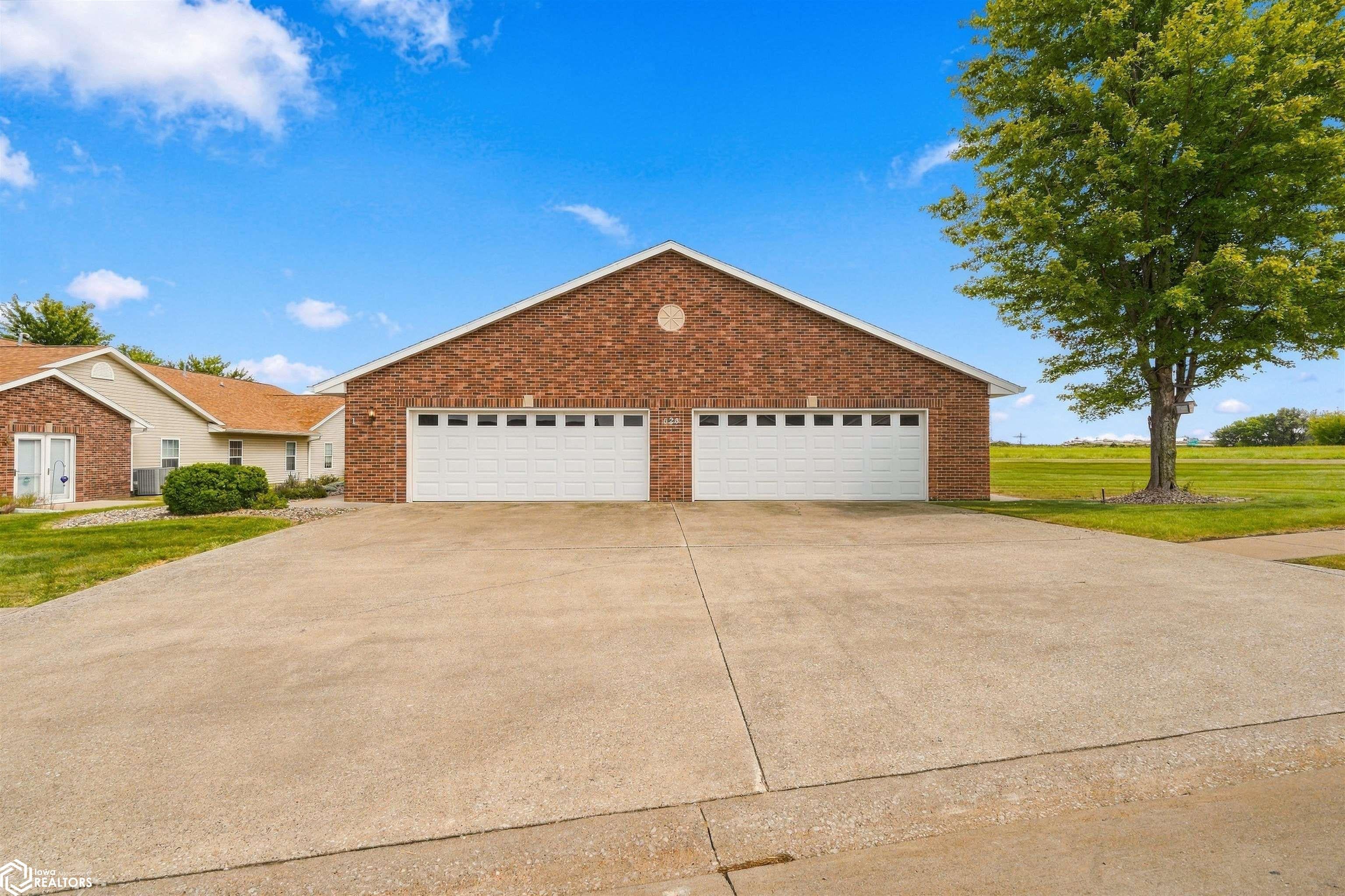 628 Layne Drive 1