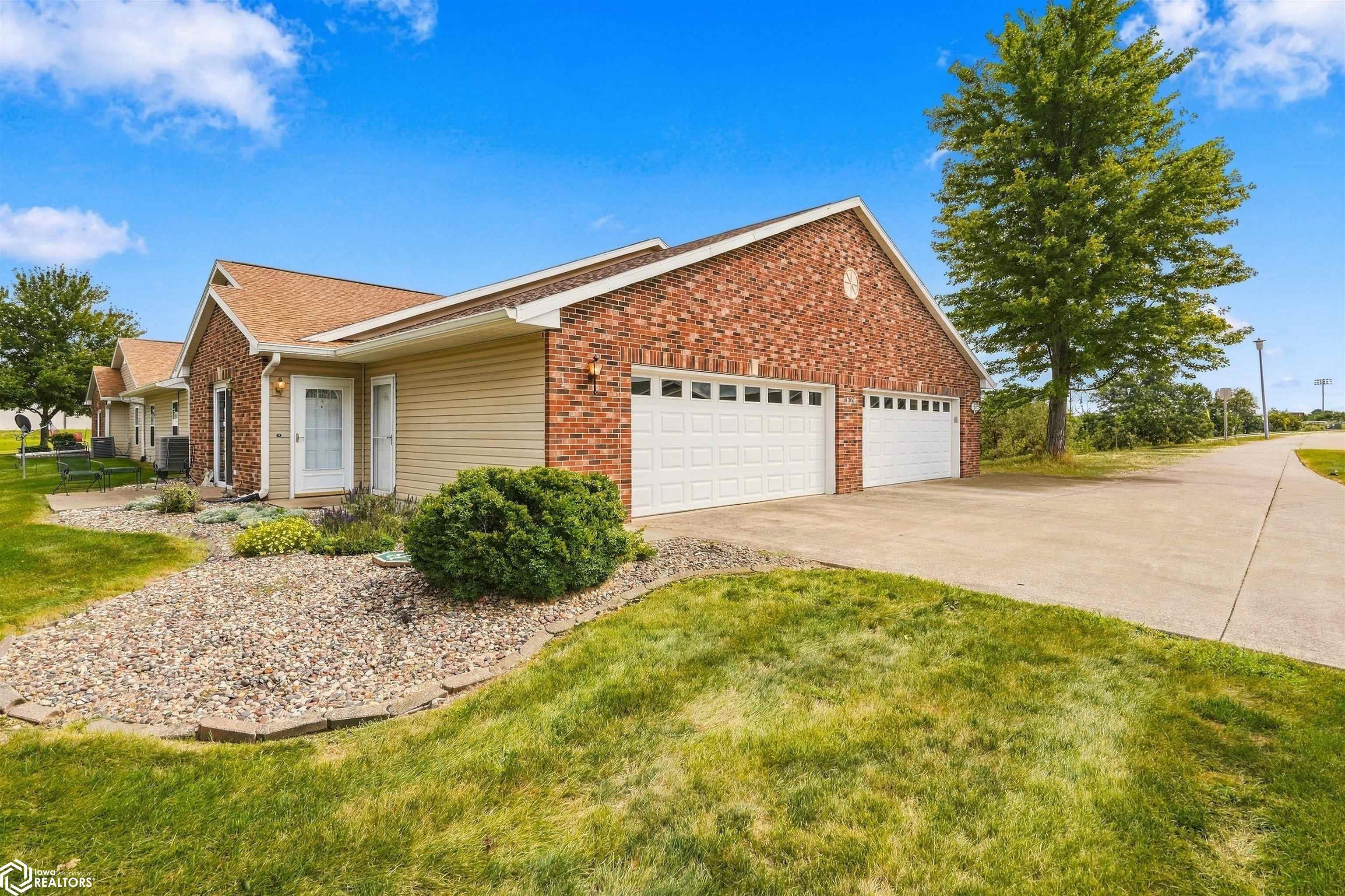 628 Layne Drive 1